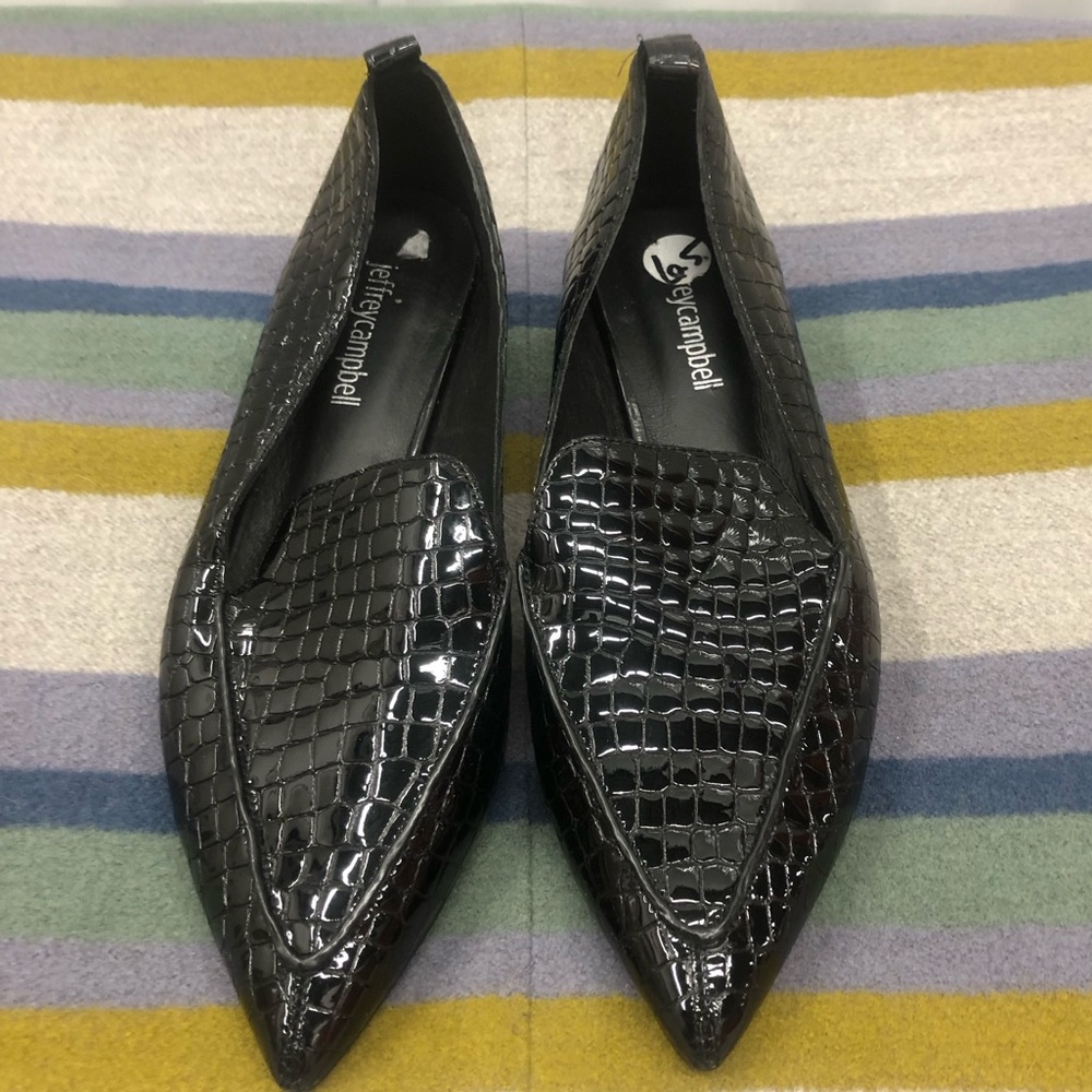 Jeffrey Campbell Faux Snake Skin Black Flats, Size 6.5